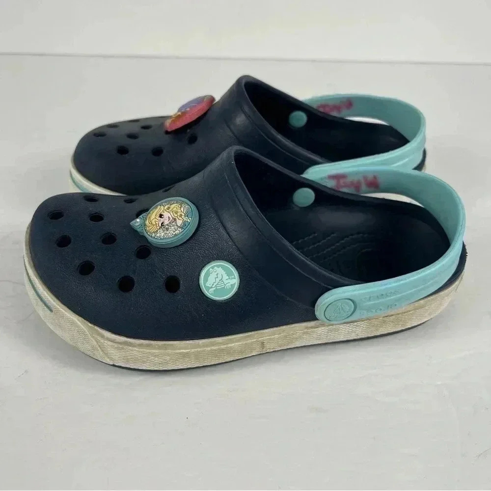 Crocs  sandals - Picture 7 of 7